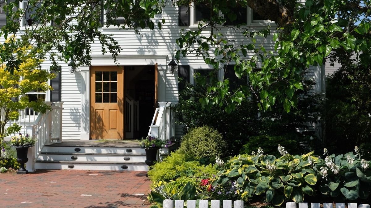 Choosing Eco-Friendly Accommodation on Small Islands